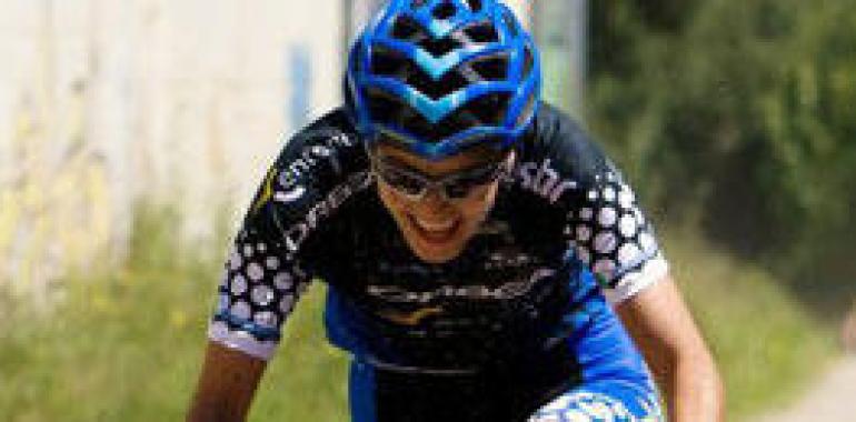Navarro y Nuño se llevan el I Trofeo ciclocross Villa de Llanes
