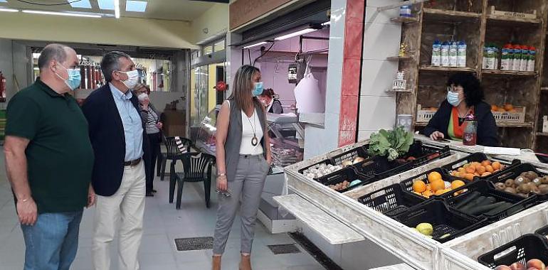 La plaza de abastos de El Entrego con 