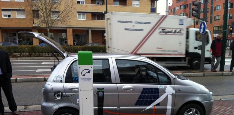 Una aplicación programa rutas de reparto para coches eléctricos