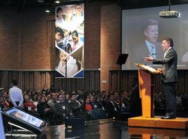Gobierno de Colombia retirará la reforma de la Educación "si los estudiantes vuelven a las clases"