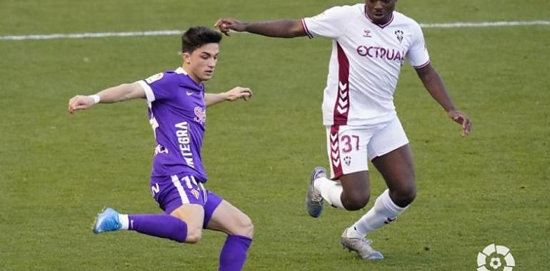 El Sporting se lleva los tres puntos en Albacete