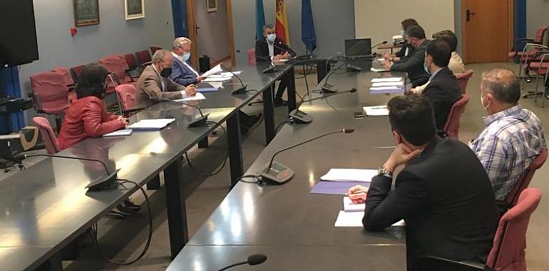 Los nuevos agricultores y ganaderos menores de 40 años podrán recibir hasta 70.000 euros en ayudas por parte del Principado