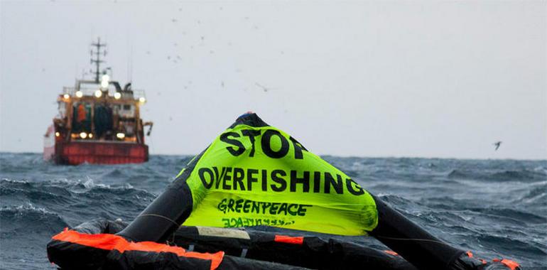 Greenpeace continúa su expedición en el Atlántico Norte en defensa de los océanos