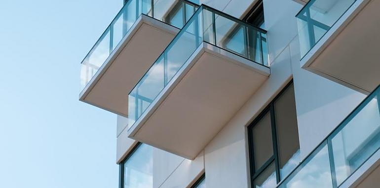 El precio de la vivienda subió el año pasado en casi todas las comunidades pero bajó en Asturias