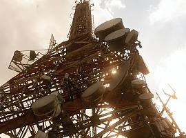 Ocho personas desempleadas buscan un futuro en Avilés formándose en montaje y mantenimiento de instalaciones de telecomunicaciones
