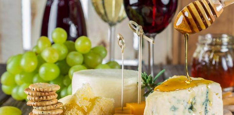 38 queserías y 14 vinaterías en la XL Feria del Queso y el Vino de Avilés que tiene lugar el próximo fin de semana