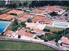 Torneo solidario de pádel a favor de Asociación Española contra el Cáncer