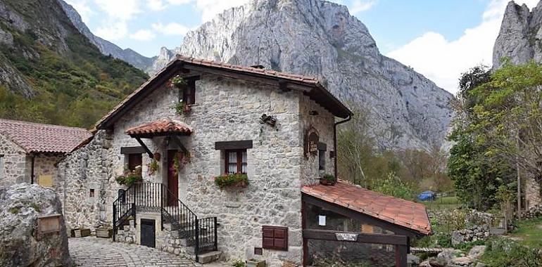 ¿No puedes dormir por el calor? Puedes refugiarte y dormir a pierna suelta en algunos de los pueblos más bonitos de España