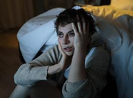 Media España con imsomnio ¿Cuándo nos va a dejar dormir el calor?