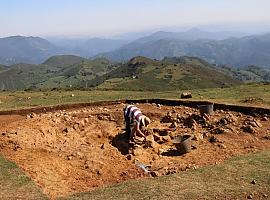Un grupo de investigación de la Universidad de Oviedo descubre un túmulo megalítico de tipología desconocida en Asturias