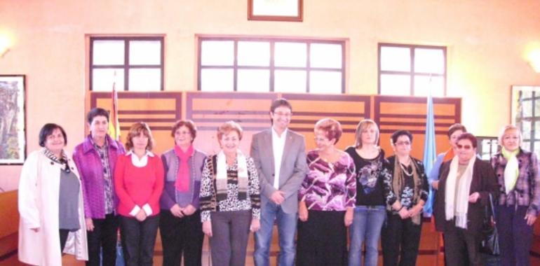 Homenaje a las cantantes de tonada de San Martín del Rey Aurelio