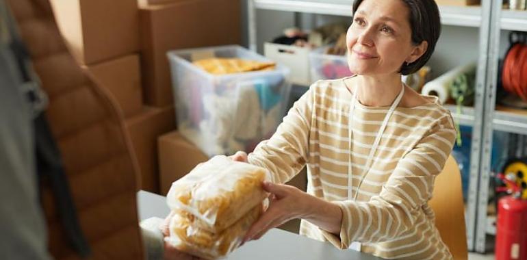  El Ministerio de Agricultura, Pesca y Alimentación reparte en Asturias más de 250.000 kilos de alimentos entre más de 18.000 personas