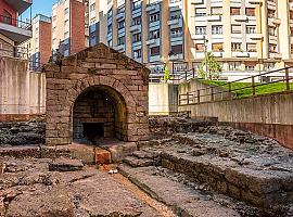 Las obras de restauración y conservación de la fuente de La Foncalada en Oviedo/Uviéu costarán 40.000 euros