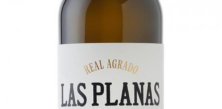 Las Planas Blanco de Viura 2018 de la bodega Real Agrado, perteneciente al Grupo El Gaitero, medalla de Platino en el Decanter Global Wine Awardsno en el 