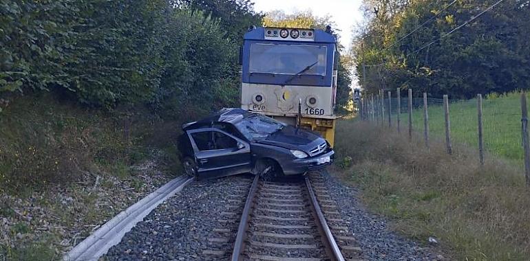 Herido de consideración tras ser arrollado por un tren en Llanes