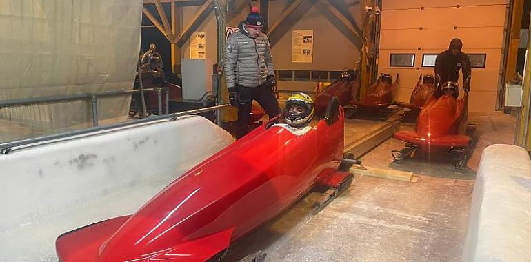 Israel Blanco en  la copa del mundo BOBSLEIGH en Noruega