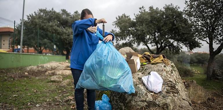 ¡Éxito verde! Voluntarios retiran 105 toneladas de residuos de bosques y montes españoles