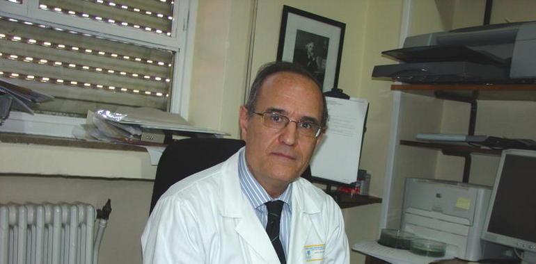 El Hospital Clínico retransmite dos cirugías endovasculares para expertos de toda España