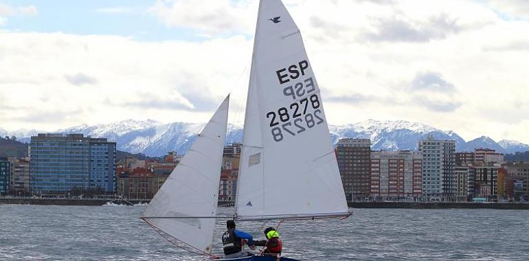 José Palacio y Pablo López dominan el Trofeo de Primavera de Snipe