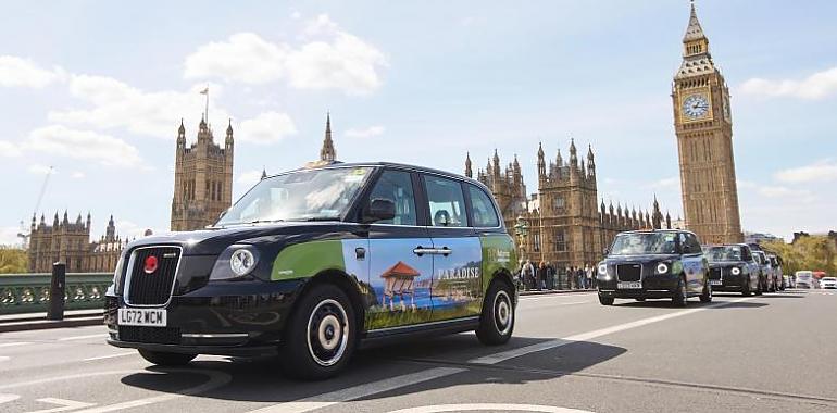 Asturias duplica su inversión en promoción internacional para atraer a más turistas extranjeros: ¡Asturias invade Londres en taxi!