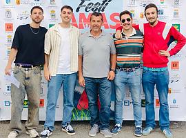 Bus 15 triunfa en la cuarta semifinal del concurso musical de Premios AMAS en Somao