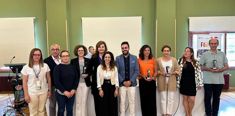 14 niños y jóvenes asturianos reciben juguetes y artículos adaptados para mejorar su calidad de vida