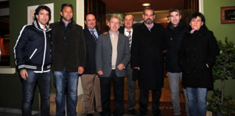 Casa Lobato acogió la cena entre las directivas del Real Oviedo y del Athletic Club 