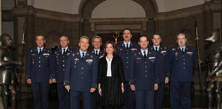 La ministra de Defensa en funciones preside el Consejo Superior del Ejército del Aire 