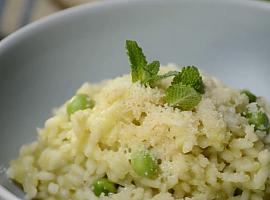 Recetas de una abuela asturiana: Risotto de guisantes con sabor a Asturias (el arroz que habla asturianu)