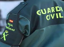 La enésima discusión que acabó en disparo: un vecino de Peruyes hiere en el vientre a otro con una carabina del 22 en Cangas de Onís