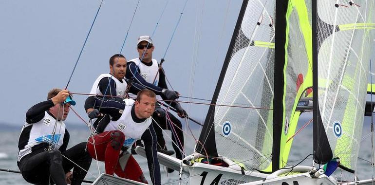 Pacheco y Betanzos se afianzan al frente del Mundial 