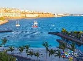 Escápate al sol este Puente de Mayo: Gran Canaria te espera con vuelo + hotel desde Asturias 