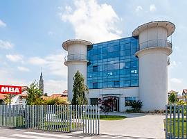 Gijón se convierte en capital nacional de la neurocirugía con un curso de élite sobre columna vertebral