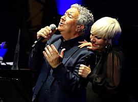 Un concierto inolvidable: Los asistentes al Esencia de Raíz de Pasión Vega y Pipo Prendes nunca podrán olvidarlo