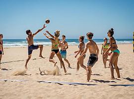 Gijón se prepara para un verano lleno de deporte y diversión con las "Vacaciones Deportivas 2025"