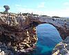 Sumérgete en la magia azul de Mallorca: vive la aventura única de explorar la Cova dels Coloms desde Cala Romántica