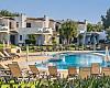 Descubre Albufeira este verano: playas doradas, piscina infinita y relax total desde solo 724 € por persona