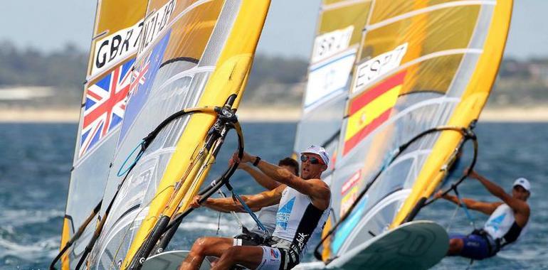 Los Alonso mejoran en la general del Mundial de Perth