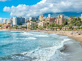Benalmádena, cuatro noches de verano frente al mar desde solo 220 €: así es la escapada perfecta en Vivemar