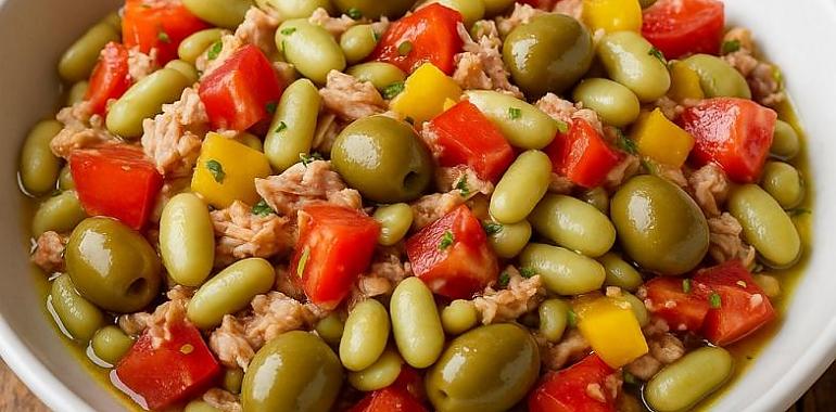 Recetas de una abuela asturiana: Ensalada de verdines pa’l veranu (fresquina, colorida y con sabor asturianu)