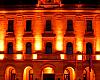 Gijón se ilumina de naranja en solidaridad con el Día Internacional de la Distrofia Muscular Facioescapulohumeral