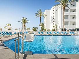 Escápate al paraíso: Mojácar te espera con sol, mar y relax en el Hotel Best Indalo