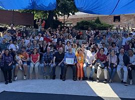 "Estoy ablucáu": Milio’l del Nido recibe el Premio Filandón 2025 en Somiedo por una vida dedicada a contar lo que nadie cuenta