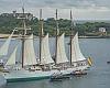 El buque-escuela “Juan Sebastián de Elcano” y la fragata “Blas de Lezo” atracan en Gijón para recibir visitas del público