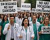 Tras la rebelión de los profesores, los médicos asturianos amenazan con una huelga igual de contundente por salarios y traslados