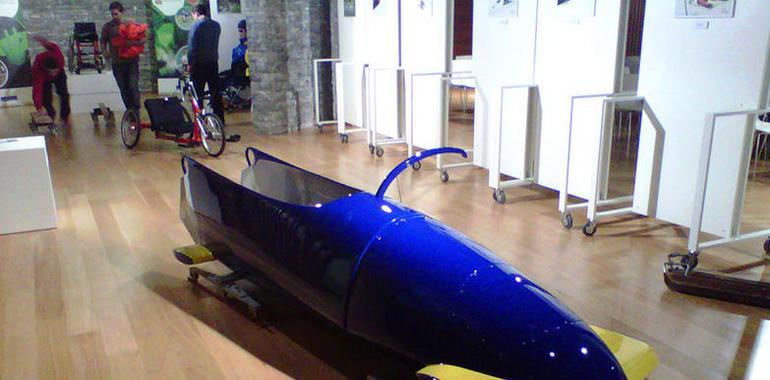 Charla de los representantes asturianos en bobsleigh y en skeleton