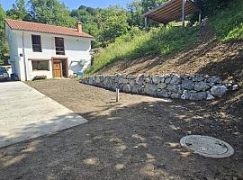 Veneros estrena un saneamiento renovado: el Principado invierte más de 271.000 euros para proteger el Nalón y reforzar el turismo rural
