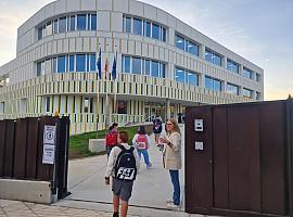 Asturias arranca el curso escolar con 98.719 estudiantes, más docentes y una inversión récord por alumno