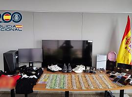 Golpe policial a una red que estafó casi un millón de euros haciéndose pasar por empleados de banca