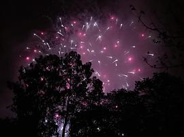 Oviedo vive su Día Grande de San Mateo tras una espectacular noche de fuegos artificiales